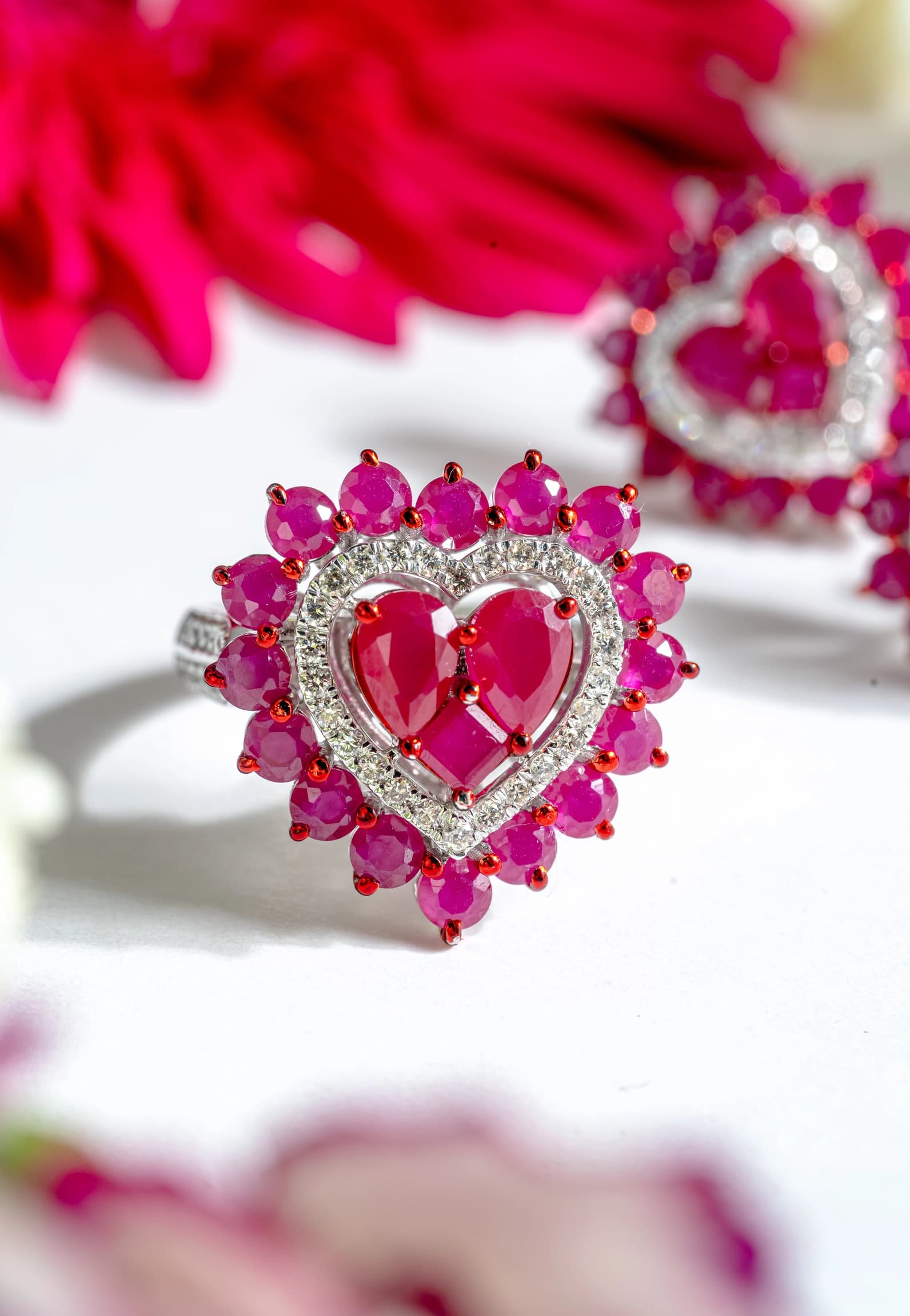 Necklace image 1